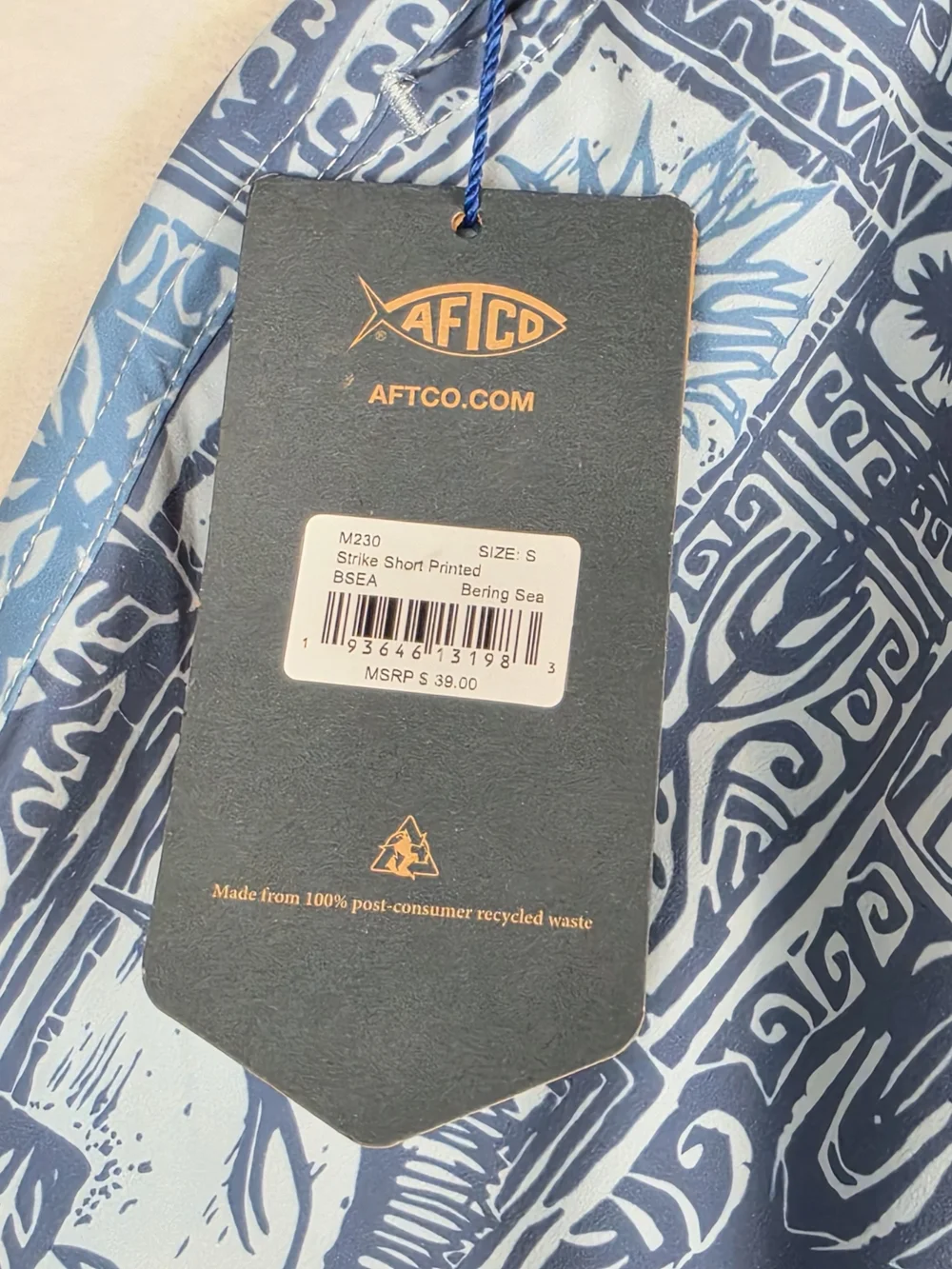 AFTCO Strike Shorts Mens S Bering Sea Print Fishing Swim Trunks NWT